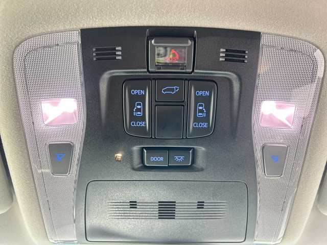 トヨタ アルファード S Cパッケージ 佐賀県 2021(令3)年 5.9万km ホワイトパールクリスタルシャイン 純正9インチディスプレイオーディオ/MIracast/Bluetooth/USB/バックカメラ/モデリスタエアロ/衝突被害軽減システム/レーダークルーズコントロール/レーンアシスト/パーキングサポートブレーキ/ロードサインアシスト/クリアランスソナー/先行車発進告知/横滑り防止装置/オートライト/オートハイビーム/LEDヘッドライト/LEDフォグライト/電子ぱーきんぐ/ブレーキホールド/前後ドライブレコーダ－/ビルトインETC/両側パワースライドドア/パワーバックドア/D＋N席パワーシート/D＋N席シートヒーター・エアシート/純正ドアバイザー/純正フロアマット/オットマン/後席サンシェード/D席メモリーシート/純正18インチAW/スマートキー/ISOFIX対応/合皮シート