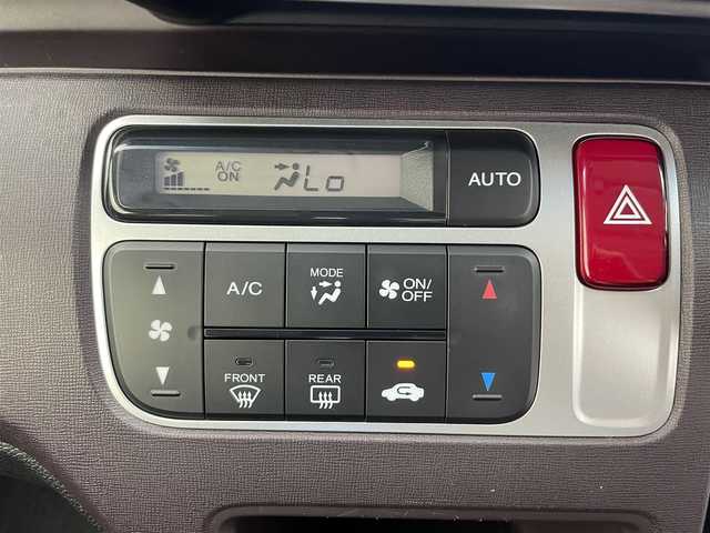 ホンダ Ｎ ＯＮＥ プレミアム Lパッケージ 富山県 2013(平25)年 5万km プレミアムブルームーンパール 社外ナビ（AM/FM/CD/DVD/USB）/ワンセグTV/バックカメラ/ETC/スマートキー/プッシュスタート/アイドリングストップ/オートライト/横滑り防止装置/純正１４インチAW/ドアバイザー/純正フロアマット/カーテンエアバッグ