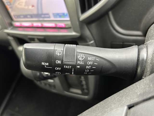三菱 デリカＤ：２ ハイブリッドMZ 秋田県 2016(平28)年 5.2万km スターシルバーM 4WD/KENWOODナビ　/フルセグTV/CD/DVD/Bluetooth/両側パワースライドドア　/バックカメラ　/衝突被害軽減システム　/クルーズコントロール　/レーンキープアシスト　/横滑り防止装置/アイドリングストップ/ビルトインＥＴＣ　/前後ドライブレコーダー　/スペアキー　/キセノンヘッドライト/フォグランプ/オートライト/プッシュスタート/スペアキー