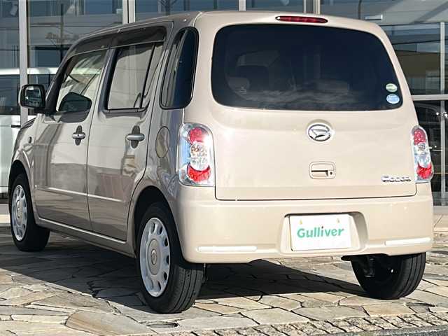 ダイハツ ミラ ココア X 静岡県 2016(平28)年 4.7万km ココアベージュマイカメタリック ストラーダナビ/・FM/AM/・SD/・フルセグTV/・USB/・Bluetooth/・Memory Music/・CD/DVD/主要装備/・フルセグＴＶ/・Ｂｌｕｅｔｏｏｔｈ/・ＥＴＣ/・アイドリングストップ/・オートエアコン/・ＬＥＤヘッドライト/・マニュアルレベリング/・パワーウィンドウ（運転席オート）/・電格ミラー/・純正フロアマット
