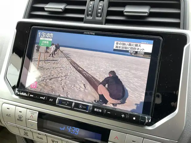 トヨタ ランドクルーザー プラド TX Lパッケージ 千葉県 2018(平30)年 5.2万km ブラック ４WD/・センターデフロック/・ダウンヒルアシストコントロール/社外メモリー9インチナビ/・CD/DVD/・AM/FM/・バッグ/サイドカメラ/・フルセグTV/・BT/コーナーセンサー/クルーズコントロール/衝突軽減システム/レーンキープアシスト/ハーフレザー/・パワーシート/・エアシート/・純正フロアマット/MKW17インチAW/ガナドールマフラー/LEDヘッドライト/・オートライト/・オートマチックハイビーム/W＋サイドエアバッグ/・カーテンエアバッグ/ETC/スマートキー/・スペアキー/保証書・取説