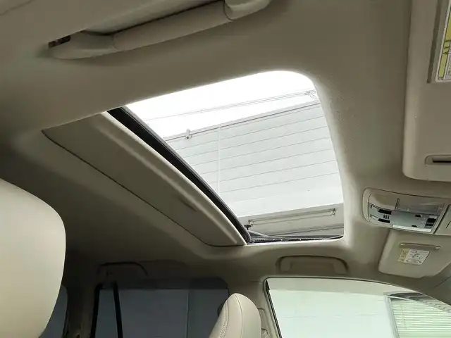 トヨタ ランドクルーザー プラド TX Lパッケージ 千葉県 2018(平30)年 5.2万km ブラック ４WD/・センターデフロック/・ダウンヒルアシストコントロール/社外メモリー9インチナビ/・CD/DVD/・AM/FM/・バッグ/サイドカメラ/・フルセグTV/・BT/コーナーセンサー/クルーズコントロール/衝突軽減システム/レーンキープアシスト/ハーフレザー/・パワーシート/・エアシート/・純正フロアマット/MKW17インチAW/ガナドールマフラー/LEDヘッドライト/・オートライト/・オートマチックハイビーム/W＋サイドエアバッグ/・カーテンエアバッグ/ETC/スマートキー/・スペアキー/保証書・取説