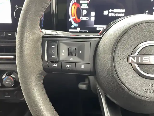 日産 オーラ ニスモ 熊本県 2022(令4)年 5.8万km ピュアホワイトパール / スーパーブラック 2トーン ニスモフルエアロ/純正9インチナビXJ4A（フルセグ・ＢＴ・ApplCarPlay・ＨＤＭＩ・ＵＳＢ）/全周囲カメラ　/純正前方ドライブレコーダー（DH5ーS）　/ビルトインＥＴＣ２．０　/レーダークルーズコントロール/プロパイロット　/ブラインドスポットモニター　/インテリジェントエマージェンシーブレーキ/ダウンヒルアシスト/置くだけ充電/前後クリアランスソナー/純正フロアマット/純正17インチAW/オートライト/オートマチックハイビーム/LEDヘッドライト/フォグランプ/スマートキー/プッシュスタート