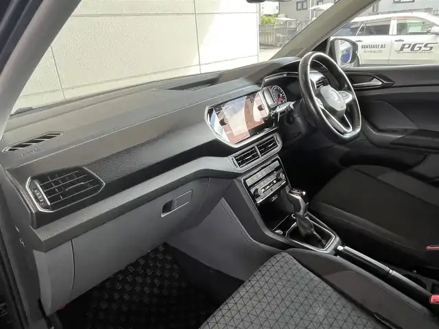 フォルクスワーゲン Ｔ－クロス TSI 1st 山形県 2020(令2)年 3.8万km 黒 純正ナビ/バックカメラ/フルセグTV/アダプティブクルーズコントロール/ブラインドスポットモニター/レーンキープアシスト/パークアシスト/コーナーセンサー/AppleCarplay/コーナーセンサー/ETC