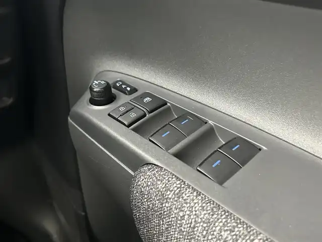 トヨタ シエンタ ハイブリッド Z 千葉県 2022(令4)年 4.2万km アーバンカーキ 禁煙車/トヨタ セーフティセンス/・プリクラッシュセーフティ/・レーンディパーチャーアラート/・オートマチックハイビーム/・プロアクティブドライビングアシスト/両側パワースライドドア/アラウンドビューモニター/純正8インチディスプレイオーディオ/Bluetooth/フルセグ/AM・FM/レーダークルーズコントロール/LEDオートライト/シートヒーター/USBポート/プッシュスタート