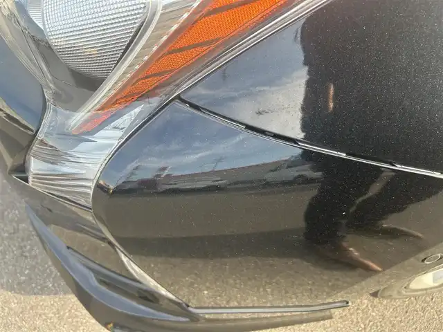 トヨタ プリウス A ツーリングセレクション 岡山県 2015(平27)年 9.7万km アティチュードブラックマイカ 登録時走行距離96463km/純正9インチナビ/フルセグTV(AM.FM.CD.DVD.TV.BT)/バックカメラ/ETC/ブラインドスポットモニター/ドライブレコーダー/シートヒーター/クリアランスソナー/衝突軽減ブレーキ/横滑り防止装置/クルーズコントロール(追従走行あり)/車線逸脱警報（レーンキープアシスト）/オートライト/オートマチックハイビーム/アイドリングストップ/17インチ純正AW/純正フロアマット/合皮シート/保証書/取扱説明書