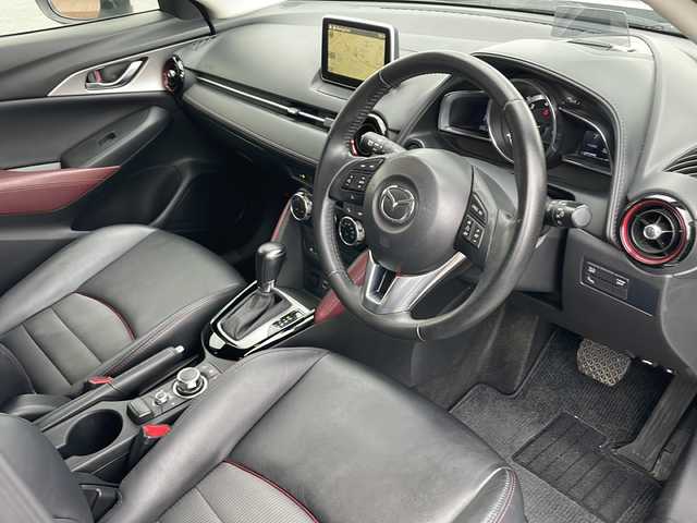 マツダ ＣＸ－３ XD ツーリング 青森県 2016(平28)年 10.7万km セラミックM 4WD/純正SDナビ・フルセグTV/CD・DVD・Bluetooth/バックカメラ/合皮コンビシート/前席シートヒーター/ヘッドアップディスプレイ/パドルシフト/衝突軽減ブレーキ/クルーズコントロール/ブラインドスポットモニタリング/LEDヘッドライト/オートライト/純正18インチアルミ/プッシュスタート/スマートキー/スペアキー/保証書・取説書