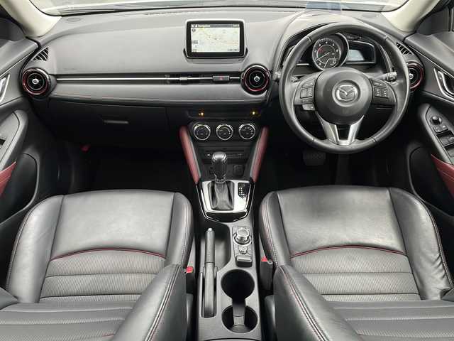 マツダ ＣＸ－３ XD ツーリング 青森県 2016(平28)年 10.7万km セラミックM 4WD/純正SDナビ・フルセグTV/CD・DVD・Bluetooth/バックカメラ/合皮コンビシート/前席シートヒーター/ヘッドアップディスプレイ/パドルシフト/衝突軽減ブレーキ/クルーズコントロール/ブラインドスポットモニタリング/LEDヘッドライト/オートライト/純正18インチアルミ/プッシュスタート/スマートキー/スペアキー/保証書・取説書