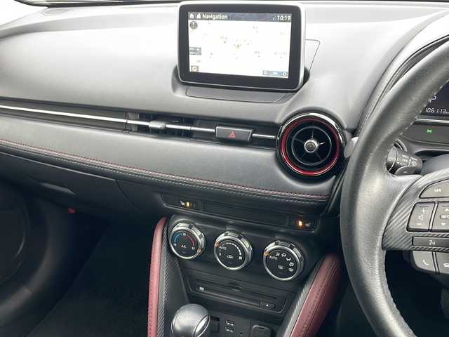 マツダ ＣＸ－３ XD ツーリング 青森県 2016(平28)年 10.7万km セラミックM 4WD/純正SDナビ・フルセグTV/CD・DVD・Bluetooth/バックカメラ/合皮コンビシート/前席シートヒーター/ヘッドアップディスプレイ/パドルシフト/衝突軽減ブレーキ/クルーズコントロール/ブラインドスポットモニタリング/LEDヘッドライト/オートライト/純正18インチアルミ/プッシュスタート/スマートキー/スペアキー/保証書・取説書