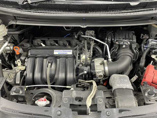 ホンダ フリード＋ ハイブリット EX 栃木県 2016(平28)年 7.9万km ホワイトオーキッドパール ワンオーナー/純正7インチワイドナビ/・フルセグTV/AM/FM/・Bluetooth/USB/HDMI/ホンダセンシング/・衝突軽減ブレーキ/・誤発進抑制/・アダプティブクルーズコントロール/・車線維持支援/・歩行者事故低減ステアリング/・先行者発進お知らせ/・標識認識/バックカメラ/両側パワースライドドア/ビルトインETC/ハーフレザーシート(合皮)/シートヒーター(D/N席)/ロールサンシェード(2列目)/LEDヘッドライト/フォグランプ/純正15インチアルミホイール/社外15インチアルミ4本積込(スタッドレス付)/純正フロアマット/サイド+カーテンエアバッグ/スマートキー×2本/保証書、取扱説明書