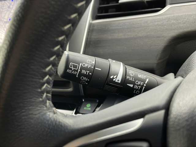 ホンダ フリード＋ ハイブリット EX 栃木県 2016(平28)年 7.9万km ホワイトオーキッドパール ワンオーナー/純正7インチワイドナビ/・フルセグTV/AM/FM/・Bluetooth/USB/HDMI/ホンダセンシング/・衝突軽減ブレーキ/・誤発進抑制/・アダプティブクルーズコントロール/・車線維持支援/・歩行者事故低減ステアリング/・先行者発進お知らせ/・標識認識/バックカメラ/両側パワースライドドア/ビルトインETC/ハーフレザーシート(合皮)/シートヒーター(D/N席)/ロールサンシェード(2列目)/LEDヘッドライト/フォグランプ/純正15インチアルミホイール/社外15インチアルミ4本積込(スタッドレス付)/純正フロアマット/サイド+カーテンエアバッグ/スマートキー×2本/保証書、取扱説明書