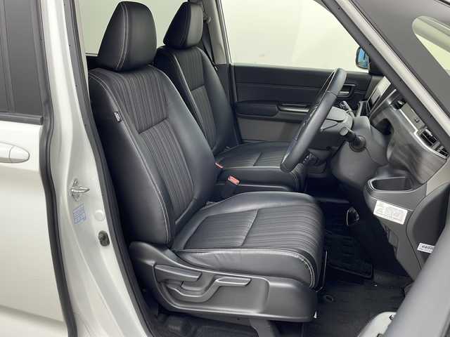 ホンダ フリード＋ ハイブリット EX 栃木県 2016(平28)年 7.9万km ホワイトオーキッドパール ワンオーナー/純正7インチワイドナビ/・フルセグTV/AM/FM/・Bluetooth/USB/HDMI/ホンダセンシング/・衝突軽減ブレーキ/・誤発進抑制/・アダプティブクルーズコントロール/・車線維持支援/・歩行者事故低減ステアリング/・先行者発進お知らせ/・標識認識/バックカメラ/両側パワースライドドア/ビルトインETC/ハーフレザーシート(合皮)/シートヒーター(D/N席)/ロールサンシェード(2列目)/LEDヘッドライト/フォグランプ/純正15インチアルミホイール/社外15インチアルミ4本積込(スタッドレス付)/純正フロアマット/サイド+カーテンエアバッグ/スマートキー×2本/保証書、取扱説明書