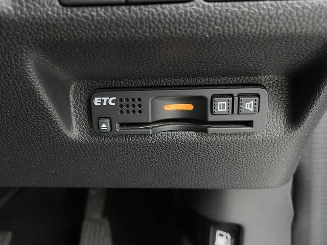 ホンダ フリード＋ ハイブリット EX 栃木県 2016(平28)年 7.9万km ホワイトオーキッドパール ワンオーナー/純正7インチワイドナビ/・フルセグTV/AM/FM/・Bluetooth/USB/HDMI/ホンダセンシング/・衝突軽減ブレーキ/・誤発進抑制/・アダプティブクルーズコントロール/・車線維持支援/・歩行者事故低減ステアリング/・先行者発進お知らせ/・標識認識/バックカメラ/両側パワースライドドア/ビルトインETC/ハーフレザーシート(合皮)/シートヒーター(D/N席)/ロールサンシェード(2列目)/LEDヘッドライト/フォグランプ/純正15インチアルミホイール/社外15インチアルミ4本積込(スタッドレス付)/純正フロアマット/サイド+カーテンエアバッグ/スマートキー×2本/保証書、取扱説明書