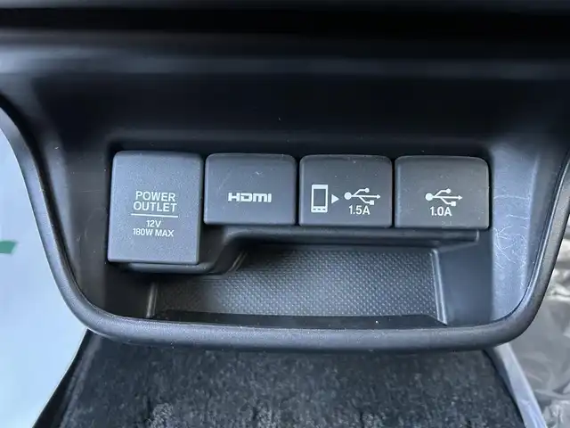 ホンダ フリード＋ ハイブリット EX 佐賀県 2016(平28)年 7.9万km ホワイトオーキッドパール ワンオーナー/純正7型ワイドナビ(フルセグTV/AM/FM/BT/USB/HDMI)/ホンダセンシング/衝突軽減ブレーキ/誤発進抑制/アダプティブクルーズコントロール/車線維持支援/歩行者事故低減ステアリング/先行者発進お知らせ/標識認識/バックカメラ/両側パワースライドドア/ビルトインETC/ハーフレザーシート(合皮)/シートヒーター(D/N席)/ロールサンシェード(2列目)/LEDヘッドライト/フォグランプ/フロントワイパーデアイサー/Moduloサイドエアロ/現状サマー(純正AW)(185/65/R15)/社外15インチアルミ4本積込(スタッドレス付)/スマートキー×2本/保証書、取扱説明書/DUNLOP ENASAVE RV505/BRIDGESTONE BLIZAK VRX2