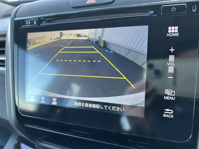 ホンダ フリード＋ ハイブリット EX 佐賀県 2016(平28)年 7.9万km ホワイトオーキッドパール ワンオーナー/純正7型ワイドナビ(フルセグTV/AM/FM/BT/USB/HDMI)/ホンダセンシング/衝突軽減ブレーキ/誤発進抑制/アダプティブクルーズコントロール/車線維持支援/歩行者事故低減ステアリング/先行者発進お知らせ/標識認識/バックカメラ/両側パワースライドドア/ビルトインETC/ハーフレザーシート(合皮)/シートヒーター(D/N席)/ロールサンシェード(2列目)/LEDヘッドライト/フォグランプ/フロントワイパーデアイサー/Moduloサイドエアロ/現状サマー(純正AW)(185/65/R15)/社外15インチアルミ4本積込(スタッドレス付)/スマートキー×2本/保証書、取扱説明書/DUNLOP ENASAVE RV505/BRIDGESTONE BLIZAK VRX2