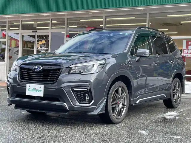 スバル フォレスター スポーツ 岐阜県 2020(令2)年 2.5万km マグネタイトグレーメタリック 4WD/アイサイト/電動リアゲート/純正ナビ/【Bluetooth．CD.DVD.AM/FM．TV.AUX】/ステアリングヒーター/ハーフレザーシート/シートヒーター/パワーシート/シートメモリ/コーナーセンサー/バックサイドカメラ/クルーズコントロール/LEDオートライト/ETC/ドライブレコーダー/純正フロアマット/保証書/取扱説明書/スペアキー