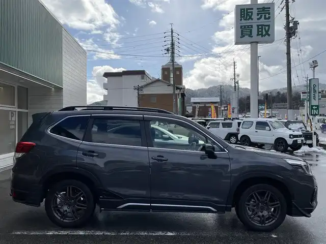 スバル フォレスター スポーツ 岐阜県 2020(令2)年 2.5万km マグネタイトグレーメタリック 4WD/アイサイト/電動リアゲート/純正ナビ/【Bluetooth．CD.DVD.AM/FM．TV.AUX】/ステアリングヒーター/ハーフレザーシート/シートヒーター/パワーシート/シートメモリ/コーナーセンサー/バックサイドカメラ/クルーズコントロール/LEDオートライト/ETC/ドライブレコーダー/純正フロアマット/保証書/取扱説明書/スペアキー