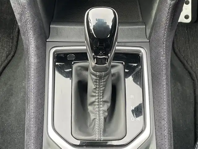 スバル フォレスター スポーツ 岐阜県 2020(令2)年 2.5万km マグネタイトグレーメタリック 4WD/アイサイト/電動リアゲート/純正ナビ/【Bluetooth．CD.DVD.AM/FM．TV.AUX】/ステアリングヒーター/ハーフレザーシート/シートヒーター/パワーシート/シートメモリ/コーナーセンサー/バックサイドカメラ/クルーズコントロール/LEDオートライト/ETC/ドライブレコーダー/純正フロアマット/保証書/取扱説明書/スペアキー