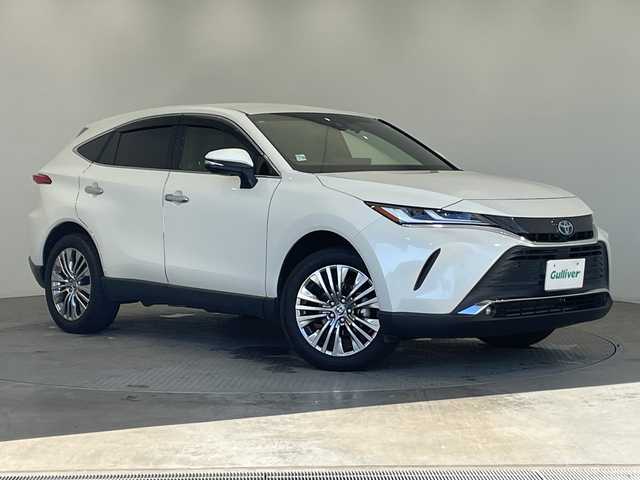 トヨタ ハリアー ハイブリッド Z レザーパッケージ 栃木県 2021(令3)年 3.2万km ホワイトパールクリスタルシャイン 純正メモリナビ/(フルセグTV/Bluetooth/MSV/AUX/USB)/バックカメラ/JBLサウンドシステム/トヨタセーフティーセンス/前後コーナーセンサー/ビルトインETC2.0/前方ドラレコ/前列パワーシート/前列シートエアコン/前列シートヒーター/メモリーシート/禁煙車/デジタルインナーミラー/ステアリングヒーター/オートライト/LEDヘッドライト/横滑り防止装置/フォグランプ/スマートキー/プッシュスタート/革巻きステアリング/ウィンカーミラー/純正アルミホイール/純正フロアマット
