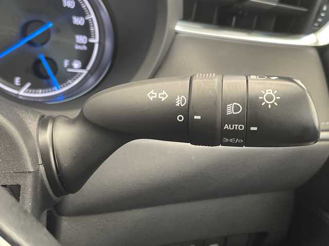 トヨタ ハリアー ハイブリッド Z レザーパッケージ 栃木県 2021(令3)年 3.2万km ホワイトパールクリスタルシャイン 純正メモリナビ/(フルセグTV/Bluetooth/MSV/AUX/USB)/バックカメラ/JBLサウンドシステム/トヨタセーフティーセンス/前後コーナーセンサー/ビルトインETC2.0/前方ドラレコ/前列パワーシート/前列シートエアコン/前列シートヒーター/メモリーシート/禁煙車/デジタルインナーミラー/ステアリングヒーター/オートライト/LEDヘッドライト/横滑り防止装置/フォグランプ/スマートキー/プッシュスタート/革巻きステアリング/ウィンカーミラー/純正アルミホイール/純正フロアマット