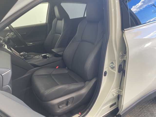 トヨタ ハリアー ハイブリッド Z レザーパッケージ 栃木県 2021(令3)年 3.2万km ホワイトパールクリスタルシャイン 純正メモリナビ/(フルセグTV/Bluetooth/MSV/AUX/USB)/バックカメラ/JBLサウンドシステム/トヨタセーフティーセンス/前後コーナーセンサー/ビルトインETC2.0/前方ドラレコ/前列パワーシート/前列シートエアコン/前列シートヒーター/メモリーシート/禁煙車/デジタルインナーミラー/ステアリングヒーター/オートライト/LEDヘッドライト/横滑り防止装置/フォグランプ/スマートキー/プッシュスタート/革巻きステアリング/ウィンカーミラー/純正アルミホイール/純正フロアマット