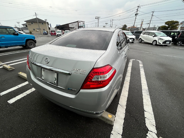 日産 ティアナ