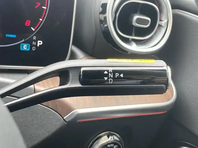 メルセデス・ベンツ Ｍ・ベンツ ＣＬＥ２００ クーペ スポーツ 熊本県 2024(令6)年 0.1万km オブシディアンブラック ・スマートキー/・プッシュスタート/・アクティブディスタンスアシスト/・アクティブステアリングアシスト/・アクティブレーンチェンジアシスト/・アクティブブレーキアシスト/・アクティブレーンアシスト/・ブラインドスポットモニター/・アテンションアシスト/・トラフィックサインアシスト/・パーキングアシスト/・クルーズコントロール(追従式)/・黒革シート/・前席パワーシート/・前席シートヒーター /・純正メモリナビ/　【Bluetooth・USB・AppleCarPlay・AndroidAuto】/・フルセグTV/・全方位カメラ/・ETC/・パワートランク/・LEDヘッドランプ/・純正マット/・保証書/取説