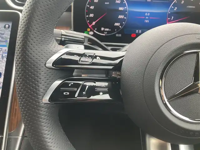 メルセデス・ベンツ Ｍ・ベンツ ＣＬＥ２００ クーペ スポーツ 熊本県 2024(令6)年 0.1万km オブシディアンブラック ・スマートキー/・プッシュスタート/・アクティブディスタンスアシスト/・アクティブステアリングアシスト/・アクティブレーンチェンジアシスト/・アクティブブレーキアシスト/・アクティブレーンアシスト/・ブラインドスポットモニター/・アテンションアシスト/・トラフィックサインアシスト/・パーキングアシスト/・クルーズコントロール(追従式)/・黒革シート/・前席パワーシート/・前席シートヒーター /・純正メモリナビ/　【Bluetooth・USB・AppleCarPlay・AndroidAuto】/・フルセグTV/・全方位カメラ/・ETC/・パワートランク/・LEDヘッドランプ/・純正マット/・保証書/取説