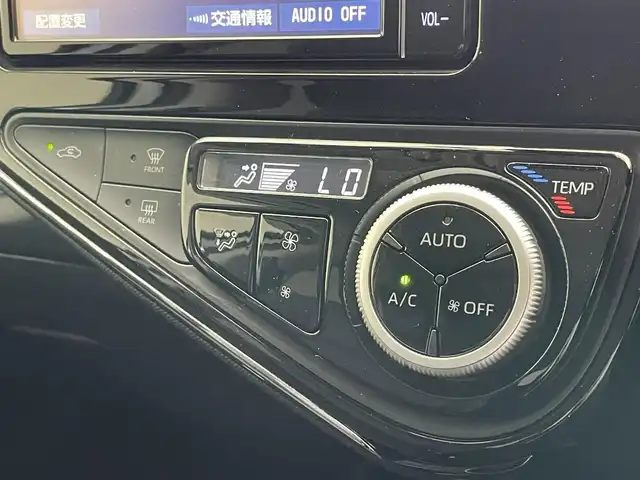 トヨタ アクア G ブラックソフトレザーセレ 愛知県 2018(平30)年 6.7万km ホワイトパールクリスタルシャイン 純正ナビ　フルセグＴＶ　ＨＤＭＩ　Ｂｌｕｅｔｏｏｔｈ　黒合皮シート　ＥＴＣ２．０　セーフティセンス　衝突軽減　クルコン　バックカメラ　ＬＥＤオートライト　フォグランプ　コーナーセンサー　プッシュスタート　純正ドライブレコーダー　禁煙車