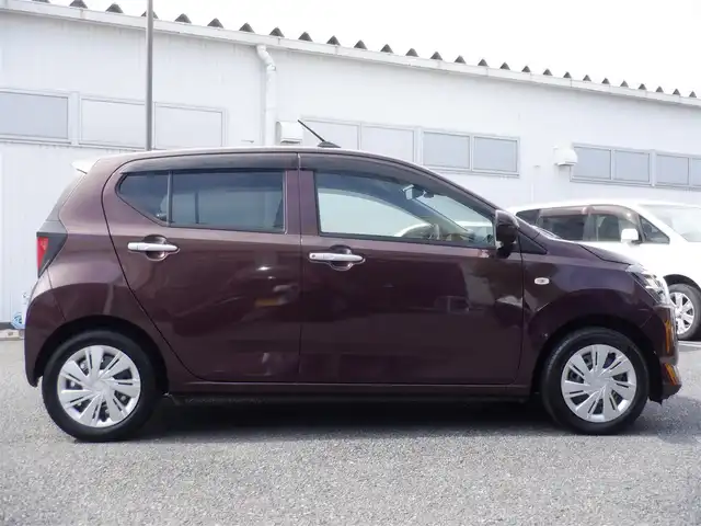 ダイハツ ミラ イース X SAⅢ 静岡県 2017(平29)年 2万km プラムブラウンクリスタルマイカ  ワンオーナー(保証書あり）/ 走行：19830km(登録時)/ スマートアシスト III/ 純正CDオーディオ/ 前方 純正ドライブレコーダー/ リモコンキー/ 純正LEDヘッドライト/ コーナーセンサー/ 純正フロアマット/ ドアバイザー