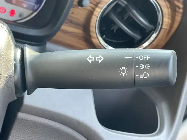 ホンダ Ｎ ＯＮＥ セレクト 滋賀県 2018(平30)年 2.7万km パールⅡ 社外7型ナビ/CD/USB/ワンセグTV/バックカメラ/ステアリングスイッチ/ETC/CTBA/ハーフレザーシート/シートヒーター/ウッド調パネル/前方ドラレコ/ベンチシート/プッシュスタート/スマートキー/アイドリングストップ
