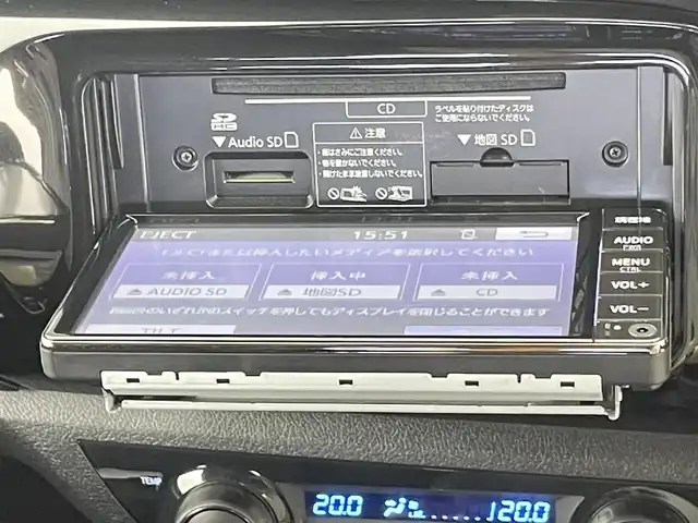 トヨタ ハイラックス Z 千葉県 2022(令4)年 2.6万km アティチュードブラックマイカ 禁煙車/４WD/・ダウンヒルアシストコントロール/トヨタセーフティセンス/・レーンディパーチャーアラート/・プリクラッシュセーフティ/・クリアランスソナー/・レーダークルーズコントロール/GRハードトノカバー/純正メモリナビ/・型番：NSCN-W68/・CD/AUX/Bluetooth/ワンセグTV/・バックカメラ/・ETC/革巻きステアリング/・ステアリングスイッチ/左右独立エアコン/純正フロアマット/純正17インチAW/電動格納ウインカーミラー/オートライト/・LEDヘッドライト/・LEDフォグランプ/プッシュスタート/・スマートキー/・スペアキー