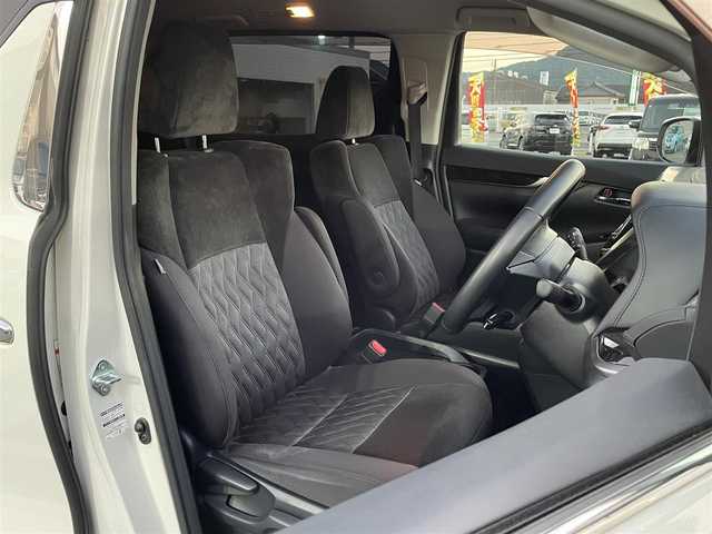 トヨタ アルファード S 山口県 2021(令3)年 3.1万km ラグジュアリーホワイトパールクリスタルシャインガラスフレーク ワンオーナー車/純正メーカーオプションナビ/CD/DVDデッキ/Bluetooth/フルセグTV/バックカメラ/純正フリップダウンモニター/両側パワースライドドア/LEDヘッドライト/LEDフォグライト/トヨタセーフティセンス/横滑り防止装置/オートマチックハイビーム/クルーズコントロール/レーンキープアシスト/ステアリングスイッチ/スマートキー＆プッシュスタート/社外前後ドライブレコーダー/純正18インチAW/保証書・取説/スペアキー1個