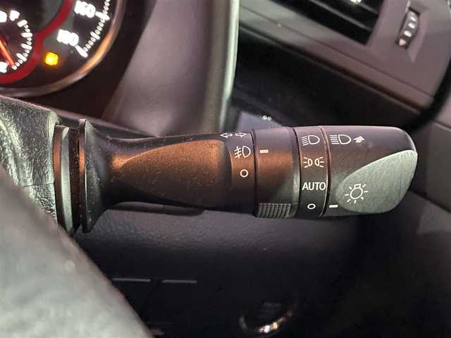 トヨタ アルファード S 山口県 2021(令3)年 3.1万km ラグジュアリーホワイトパールクリスタルシャインガラスフレーク ワンオーナー車/純正メーカーオプションナビ/CD/DVDデッキ/Bluetooth/フルセグTV/バックカメラ/純正フリップダウンモニター/両側パワースライドドア/LEDヘッドライト/LEDフォグライト/トヨタセーフティセンス/横滑り防止装置/オートマチックハイビーム/クルーズコントロール/レーンキープアシスト/ステアリングスイッチ/スマートキー＆プッシュスタート/社外前後ドライブレコーダー/純正18インチAW/保証書・取説/スペアキー1個