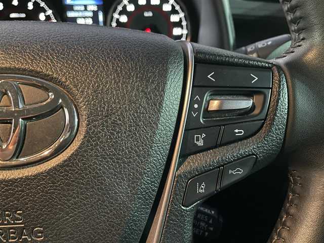 トヨタ アルファード S 山口県 2021(令3)年 3.1万km ラグジュアリーホワイトパールクリスタルシャインガラスフレーク ワンオーナー車/純正メーカーオプションナビ/CD/DVDデッキ/Bluetooth/フルセグTV/バックカメラ/純正フリップダウンモニター/両側パワースライドドア/LEDヘッドライト/LEDフォグライト/トヨタセーフティセンス/横滑り防止装置/オートマチックハイビーム/クルーズコントロール/レーンキープアシスト/ステアリングスイッチ/スマートキー＆プッシュスタート/社外前後ドライブレコーダー/純正18インチAW/保証書・取説/スペアキー1個