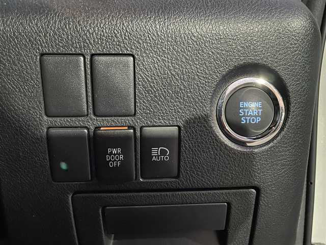 トヨタ アルファード S 山口県 2021(令3)年 3.1万km ラグジュアリーホワイトパールクリスタルシャインガラスフレーク ワンオーナー車/純正メーカーオプションナビ/CD/DVDデッキ/Bluetooth/フルセグTV/バックカメラ/純正フリップダウンモニター/両側パワースライドドア/LEDヘッドライト/LEDフォグライト/トヨタセーフティセンス/横滑り防止装置/オートマチックハイビーム/クルーズコントロール/レーンキープアシスト/ステアリングスイッチ/スマートキー＆プッシュスタート/社外前後ドライブレコーダー/純正18インチAW/保証書・取説/スペアキー1個