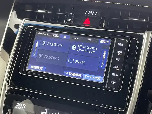 トヨタ ハリアー プレミアム 埼玉県 2019(令1)年 4.6万km スパークリングブラックパールクリスタルシャイン 純正ナビ　バックカメラ　ビルインＥＴＣ　ドライブレコーダー　三眼ＬＥＤ　セーフティセンス　レーダークルーズコントロール　ＨＤＭＩ　純正アルミホイール　スマートキー　オートハイビーム　地デジフルセグ