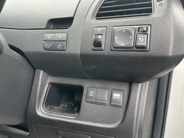 スズキ ランディ 2．0S 島根県 2010(平22)年 18.2万km ブリリアントホワイトパール ＥＴＣ　/クルーズコントロール　/片側パワースライドドア　/横滑り防止装置　/プッシュスタート　/スマートキー　/アイドリングストップ　/純正フロアマット　/スペアキー１本　/保証書　/取扱説明書