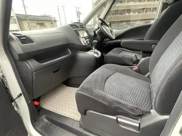 スズキ ランディ 2．0S 島根県 2010(平22)年 18.2万km ブリリアントホワイトパール ＥＴＣ　/クルーズコントロール　/片側パワースライドドア　/横滑り防止装置　/プッシュスタート　/スマートキー　/アイドリングストップ　/純正フロアマット　/スペアキー１本　/保証書　/取扱説明書