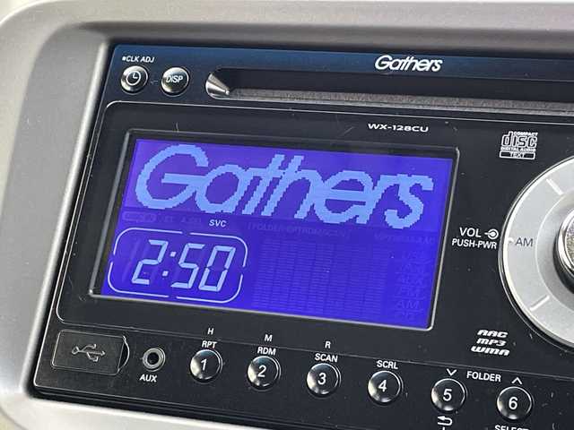 ホンダ フィット XH 新潟県 2013(平25)年 8万km ポリッシュドメタルメタリック 純正カーオーディオ/ステアリングスイッチ/ワイパーデアイサー/シートヒーター/ドアバイザー/ウィンカーミラー/電格ミラー/クルーズコントロール/純正フロアマット/ETC