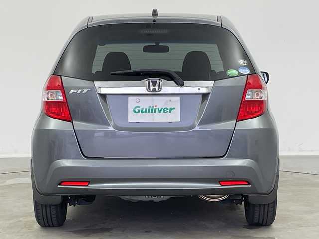 ホンダ フィット XH 新潟県 2013(平25)年 8万km ポリッシュドメタルメタリック 純正カーオーディオ/ステアリングスイッチ/ワイパーデアイサー/シートヒーター/ドアバイザー/ウィンカーミラー/電格ミラー/クルーズコントロール/純正フロアマット/ETC