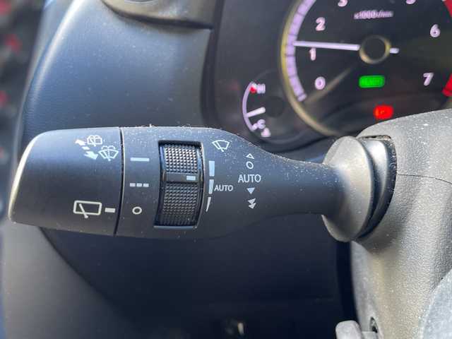 レクサス ＮＸ 300h Fスポーツ 茨城県 2014(平26)年 10.3万km スターライトブラックガラスフレーク 純正ナビ【AM/FM/DVD・BT/フルセグ】/サンルーフ/クルーズコントロール/レザーシート/バックカメラ/ステアリング制御装置/メモリシート/エアシート（D+N席）/シートヒーター（D+N席）/パワーシート（全席）/ETC/ドライブレコーダー/3眼LEDライト/コーナーセンサー/ステアリングヒーター/パドルシフト/イモビライザー/取扱説明書/スペアキー×１/カードキー×１