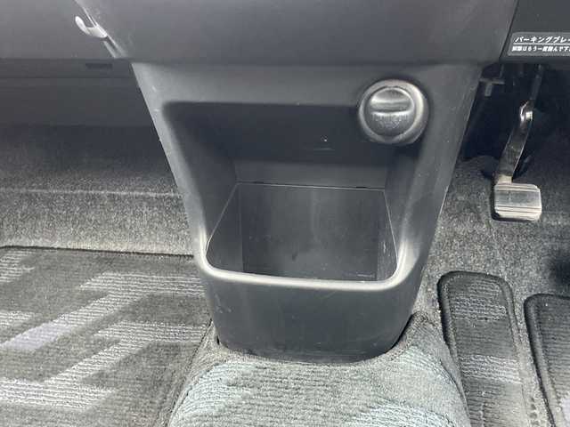 スバル ステラ カスタム R スマートアシスト 長野県 2013(平25)年 2.8万km ファインブルーマイカメタリック ・社外オーディオ/・スマートアシスト/・横滑り防止装置/・アイドリングストップ/・純正14インチアルミホイール/・HIDヘッドライト/・オートライト/・ウィンカーミラー/・電動格納ミラー/・スマートキー/・エンジンプッシュスタート/・フロアマット