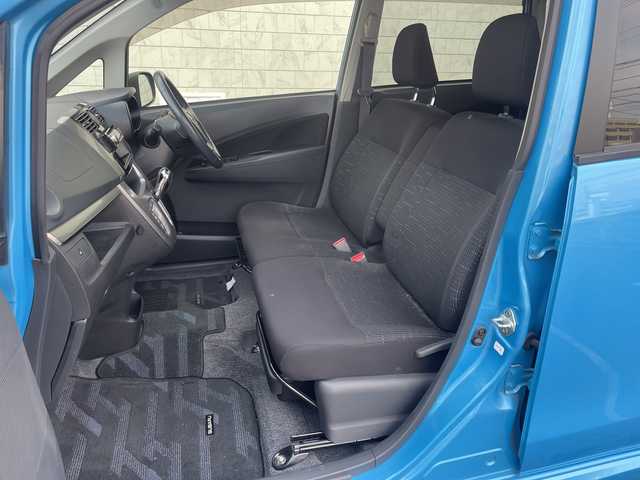 スバル ステラ カスタム R スマートアシスト 長野県 2013(平25)年 2.8万km ファインブルーマイカメタリック ・社外オーディオ/・スマートアシスト/・横滑り防止装置/・アイドリングストップ/・純正14インチアルミホイール/・HIDヘッドライト/・オートライト/・ウィンカーミラー/・電動格納ミラー/・スマートキー/・エンジンプッシュスタート/・フロアマット