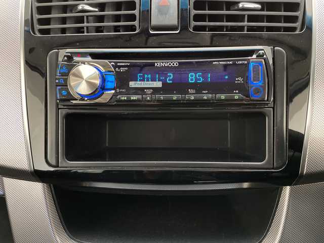 スバル ステラ カスタム R スマートアシスト 長野県 2013(平25)年 2.8万km ファインブルーマイカメタリック 4WD/社外CDチェンジャー(U373)/衝突軽減ブレーキ/アイドリングストップ/キセノンライト/オートライト/純正14インチAW装着/純正フロアマット/純正ドアバイザー/プッシュスタート/スマートキー/取扱説明書