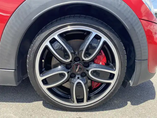 ＭＩＮＩ ミニ ジョンクーパーワークス 福岡県 2015(平27)年 6.4万km 赤 ・1オーナー/・クルーズコントロール/・純正HDDナビ/USB/Bluetooth/AUX/・シートヒーター/・ETC/・純正18AW/・プッシュスタート/・オートライト