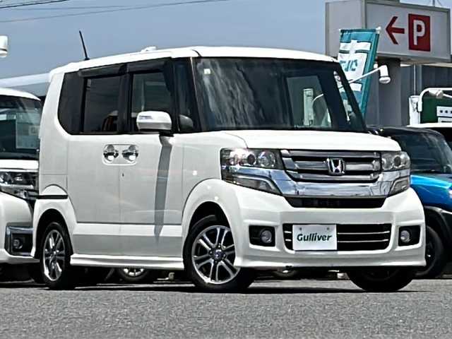 ホンダ Ｎ ＢＯＸ カスタム G Lパッケージ 愛知県 2016(平28)年 8.1万km プレミアムホワイトパールⅡ /禁煙ワンオーナー//メモリーナビ(ケンウッド　MDV-D503)//CD/DVD/フルセグTV/BT/USB/SD/AM/FM//バックカメラ//ETC//ステアリングスイッチ//前方ドライブレコーダー(セルスター　CSD-670FH)//スペアスマートキー//純正14インチアルミホイール//プラズマクラスター搭載オートエアコン//プッシュスタート//ECON//横滑り防止装置//盗難防止//LEDルームランプ//HIDヘッドランプ//HIDオートライト//フォグランプ//オートリトラミラー//アレルクリーンシート//運転席シートハイトアジャスター//リア席サンシェード//フロアマット//ドアバイザー//保証書//取扱説明書