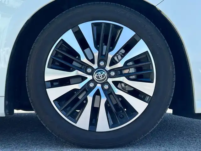 トヨタ アルファード S Cパッケージ 滋賀県 2022(令4)年 3万km ホワイトパールクリスタルシャイン TEIN製車高調(純正積込)/LEDリフレクター(純正積込)/両側パワースライドドア/9インチ純正ディスプレイオーディオ/(FM/AM//USB/Bluetooth)/バックカメラ/ETC/ＴＶキャンセラー/ＴｏｙｏｔａＳａｆｅｔｙＳｅｎｓｅ/・プリクラッシュブレーキアシスト	/・レーンキープアシスト	/・レーダークルーズコントロール/・標識検知機能	/電動リアゲート/電動格納ミラー/リバース連動ミラー/電子パーキング/ブレーキボールド/革巻きステアリング/ステアリングスイッチ/ステアリングヒーター/オートライト/LEDヘッドライト/フロントフォグ/オートマチックハイビーム/フルオートエアコン/オットマン/プッシュスタート/スマートキー/ドアバイザー/シートメモリー
