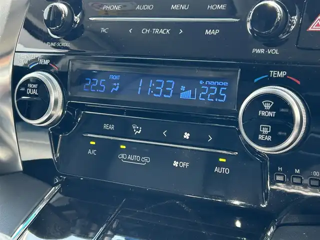 トヨタ アルファード S Cパッケージ 滋賀県 2022(令4)年 3万km ホワイトパールクリスタルシャイン TEIN製車高調(純正積込)/LEDリフレクター(純正積込)/両側パワースライドドア/9インチ純正ディスプレイオーディオ/(FM/AM//USB/Bluetooth)/バックカメラ/ETC/ＴＶキャンセラー/ＴｏｙｏｔａＳａｆｅｔｙＳｅｎｓｅ/・プリクラッシュブレーキアシスト	/・レーンキープアシスト	/・レーダークルーズコントロール/・標識検知機能	/電動リアゲート/電動格納ミラー/リバース連動ミラー/電子パーキング/ブレーキボールド/革巻きステアリング/ステアリングスイッチ/ステアリングヒーター/オートライト/LEDヘッドライト/フロントフォグ/オートマチックハイビーム/フルオートエアコン/オットマン/プッシュスタート/スマートキー/ドアバイザー/シートメモリー