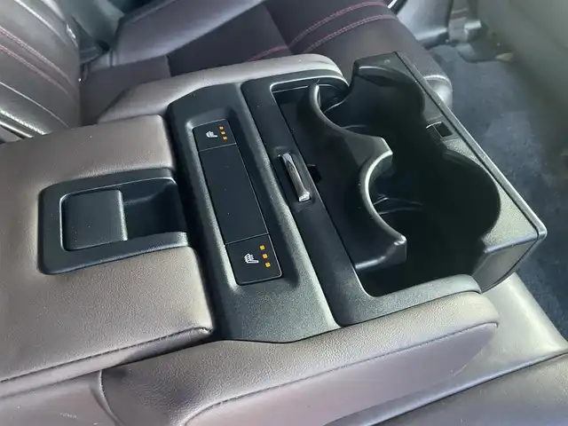 レクサス ＲＸ 450hL 香川県 2018(平30)年 5万km グラファイトブラックガラスフレーク メーカーナビ・フルセグ・全方位カメラ/茶革/パワーシート/シートベンチレーション/シートヒーター/ハンドルヒーター/ヘッドアップディスプレイ/プリクラッシュ/フッドコンビハンドル/パワーバックドア/純正20インチアルミ/3眼LEDライト/ETC/前後ドラレコ